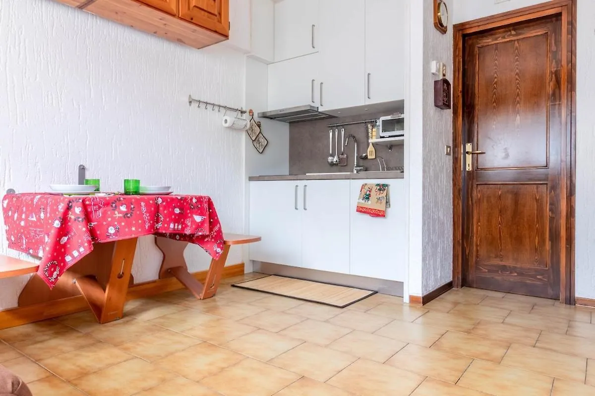 Aprica Tiny Flat A 5 Minuti Dalle Piste 0*,  Italien